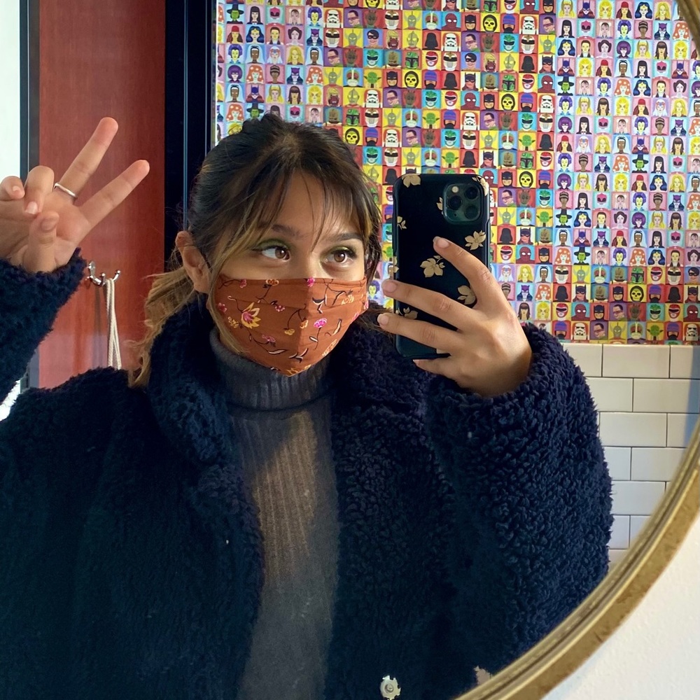 Meet your Posher, Nicole